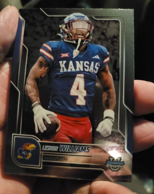 2025 Bowman Chrome University #146 Leshon Williams — front