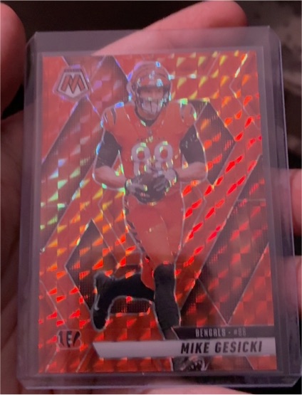 2020 Panini Mosaic #1E Mike Gesicki — front