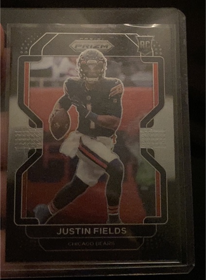 2021 Panini Chronicles Prizm Black #PB-3 Justin Fields — front