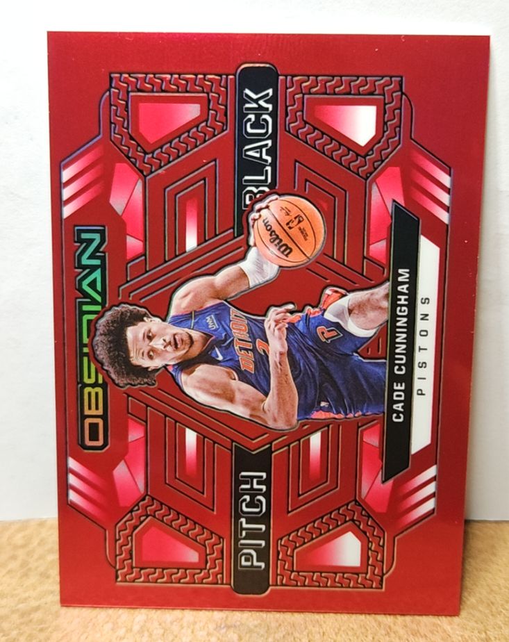 2021-22 Panini Obsidian #4 Cade Cunningham Pitch Black — front