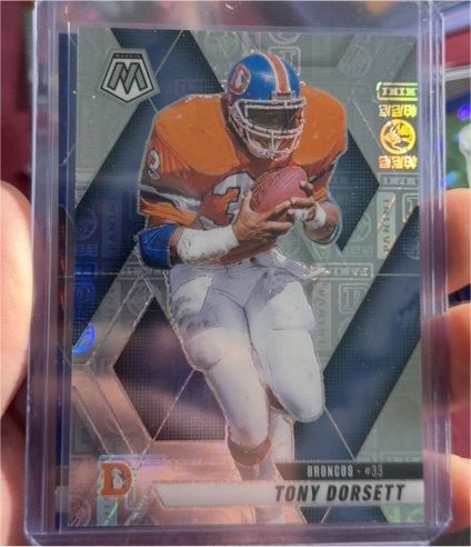 2020 Panini Mosaic #33 Tony Dorsett — front