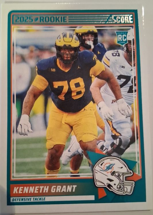 2025 Panini Score #33 Kenneth Grant — front