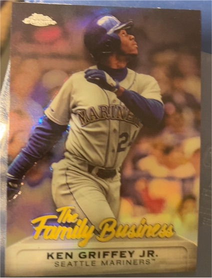 2019 Topps Update The Family Business #FB-1 Ken Griffey Jr. — front