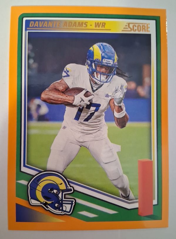 2025 Panini Score #73 Davante Adams — front