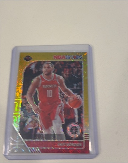 2019-20 Panini Hoops Premium Stock Shimmer Prizm #68 Eric Gordon — front