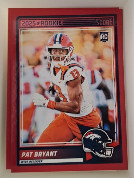 2025 Panini Score #64 Pat Bryant — front