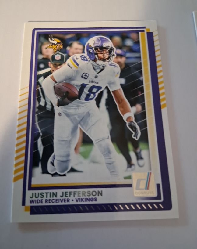 2025 Donruss #242 Justin Jefferson — front