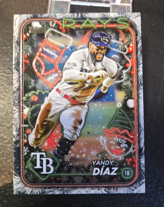 2024 Topps Holiday #H17 Yandy Díaz — front
