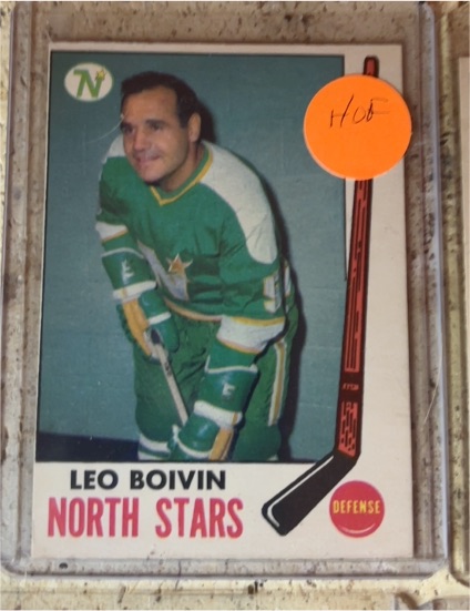1969-70 O-Pee-Chee #11 Leo Boivin — front
