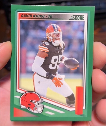2025 Panini Score #113 David Njoku — front