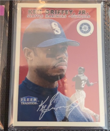 2000 Fleer Tradition #222 Ken Griffey Jr. — front