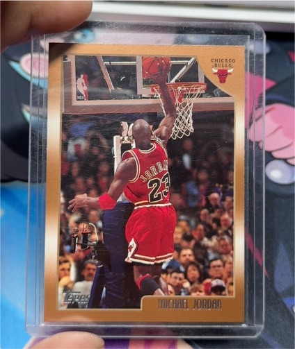 1998-99 Topps #77 Michael Jordan — front