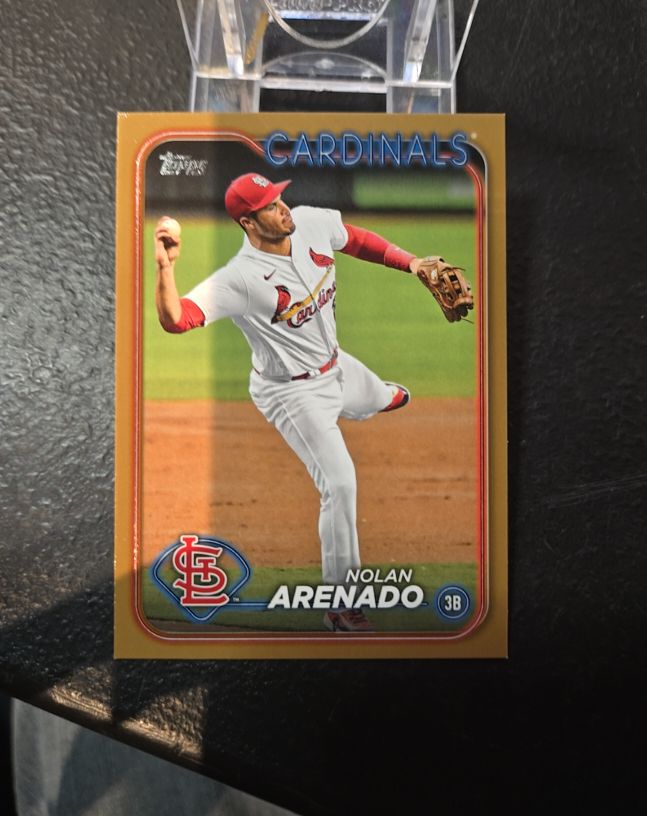 2024 Topps Series 1 Yellow Parallel #118 Nolan Arenado — front