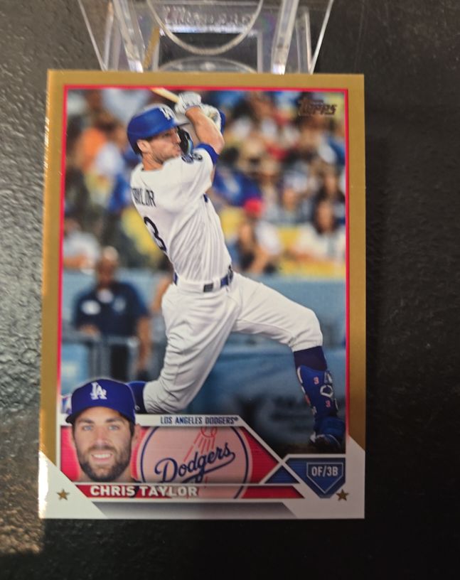 2023 Topps Series 2 #562 Chris Taylor — front