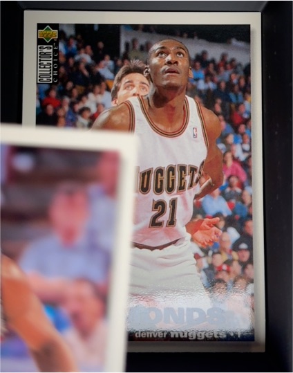 1995-96 Upper Deck Collector's Choice #255 Dikembe Mutombo — front