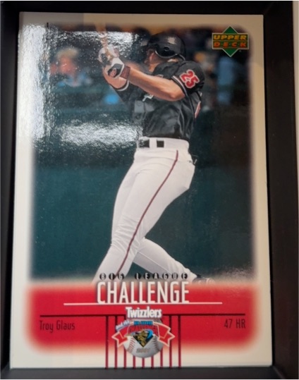 2001 Upper Deck Twizzlers #3 Troy Glaus — front