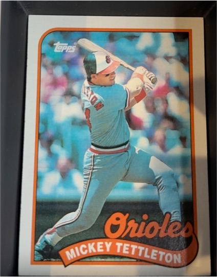 1989 Topps #521 Mickey Tettleton — front