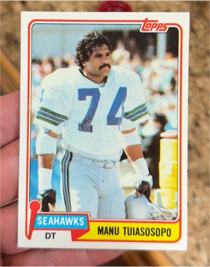 1981 Topps #320 Manu Tuiasosopo — front
