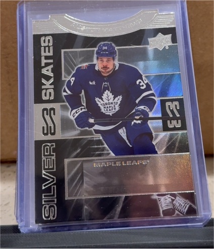2023-24 Upper Deck Extended Series Silver Skates #SS-30 Auston Matthews — front