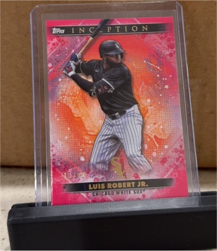 2024 Topps Inception #71 Luis Robert Jr. — front