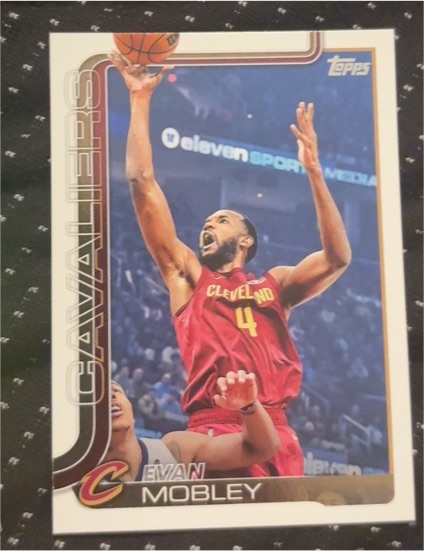 2025-26 Topps #82 Evan Mobley — front