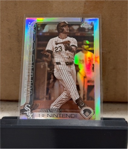 2025 Topps Chrome White Sox Andrew Benintendi — front
