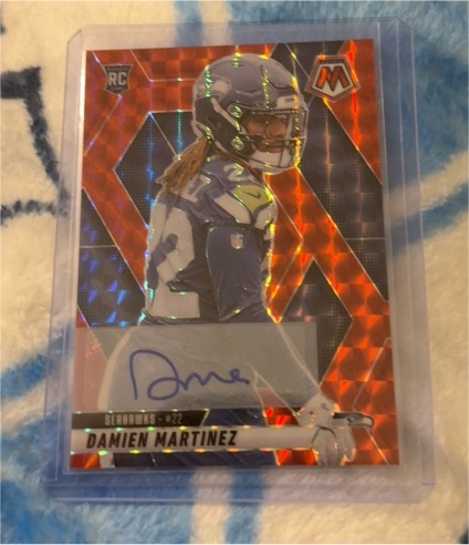 2023 Panini Mosaic #22 Damien Martinez — front