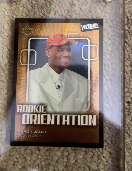2003-04 Upper Deck Victory #101 LeBron James Rookie Orientation — front