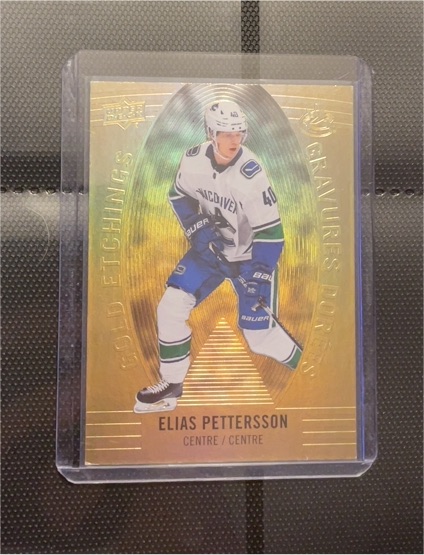 2019-20 Upper Deck Tim Hortons Gold Etchings #GE-6 Elias Pettersson — front