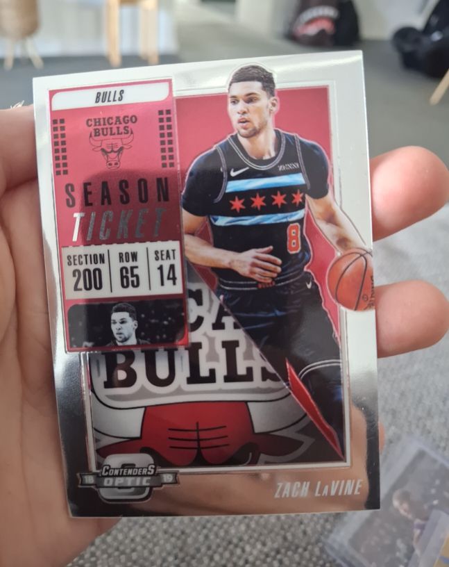 2018-19 Panini Contenders Optic Season Ticket #ST-8 Zach LaVine — front