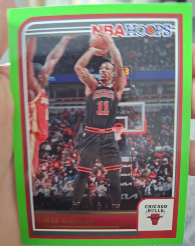2023-24 Panini Hoops #106 DeMar DeRozan — front