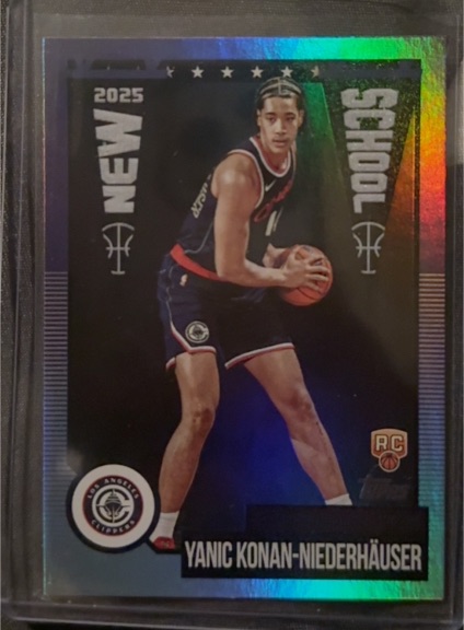 2025-26 Topps New School #NS-30 Yanic Konan-Niederhäuser — front