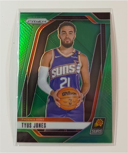2024-25 Panini Prizm #207 Tyus Jones — front