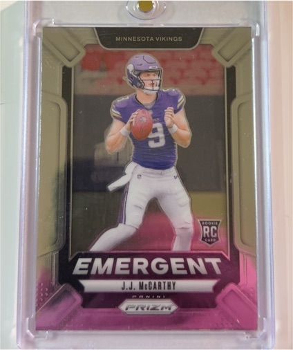 2024 Panini Prizm #19 J.J. McCarthy Emergent — front