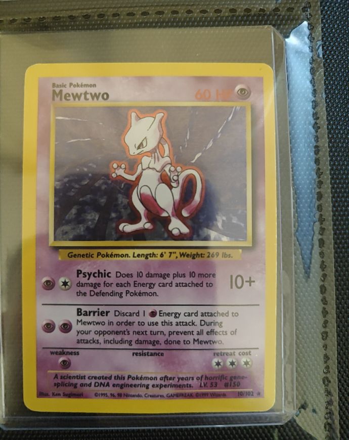 1999 Pokémon #10 Mewtwo — front