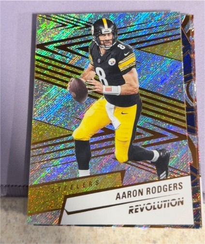 2025 Panini Revolution #8 Aaron Rodgers — front