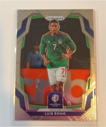2024 Panini Prizm Copa America #134 Luis Romo — front