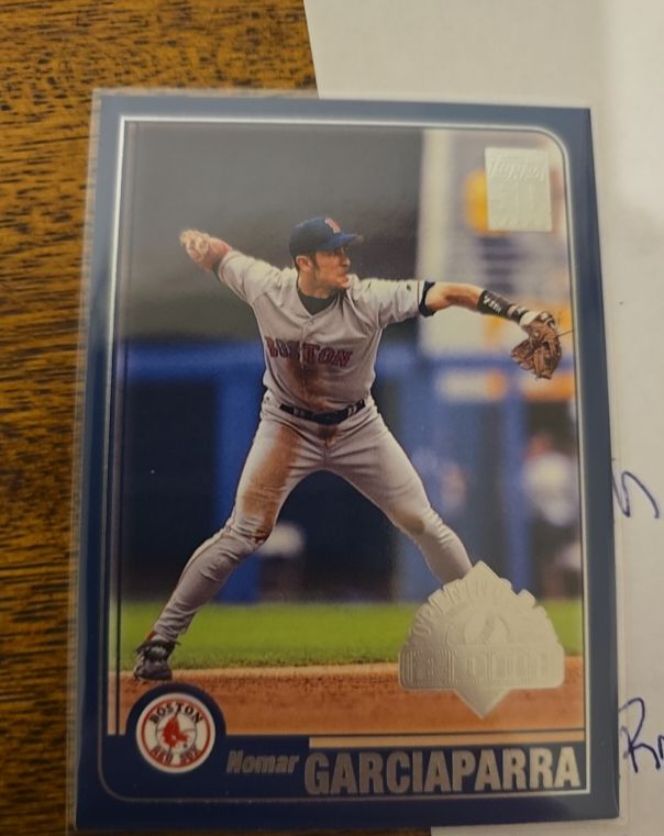 2001 Topps #665 Nomar Garciaparra — front
