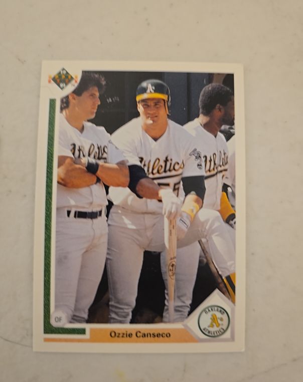 1991 Upper Deck #146 Ozzie Canseco — front