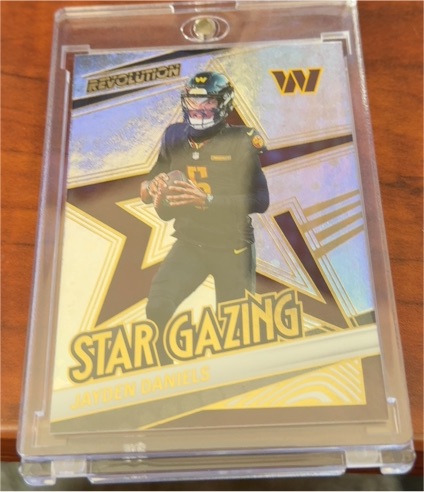 2025 Panini Revolution #23 Jayden Daniels Star Gazing — front