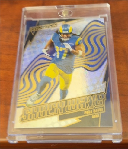 2025 Panini Revolution Shockwave #17 Justin Jefferson — front