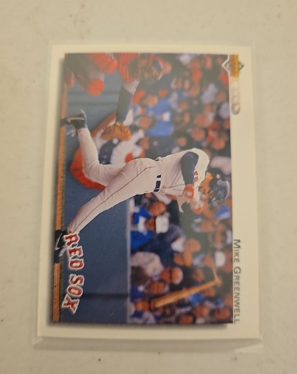 1992 Upper Deck #60 Mike Greenwell — front