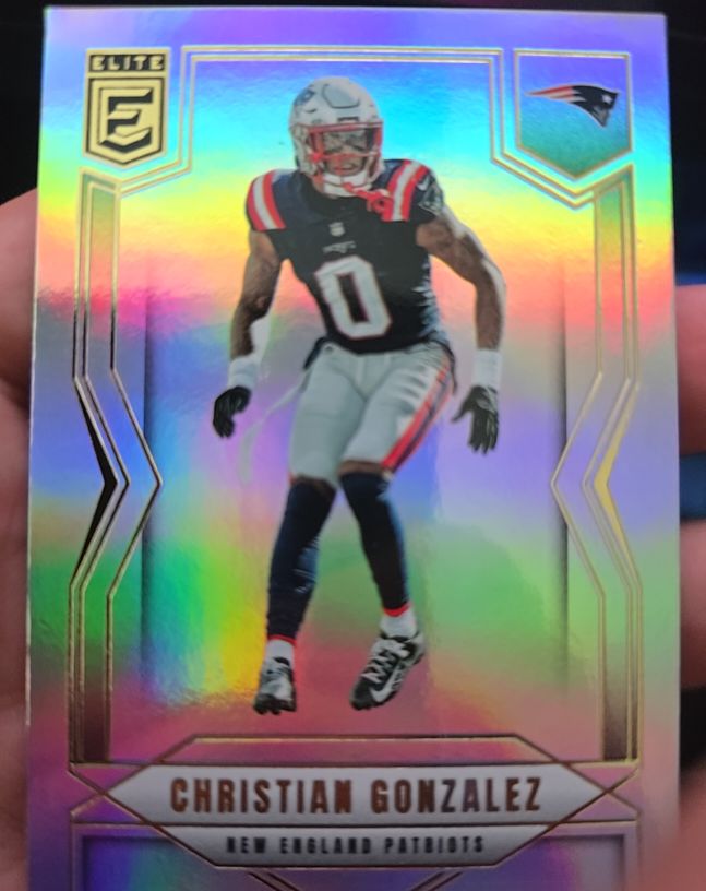 2025 Donruss Elite Christian Gonzalez New England Patriots — front
