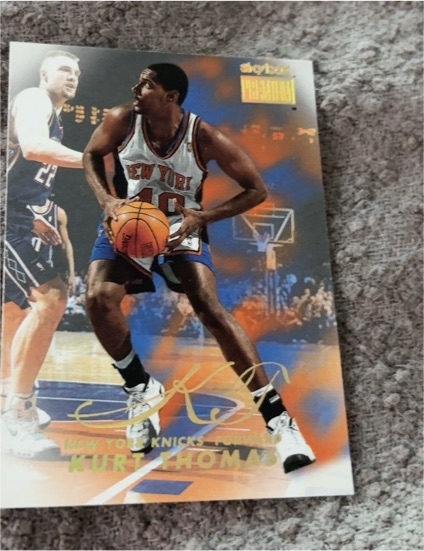 1998-99 SkyBox Premium #199 Kurt Thomas — front