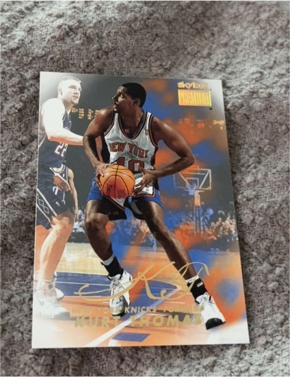 1998-99 SkyBox Premium #199 Kurt Thomas — front