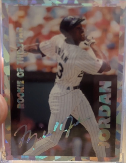 1993-94 Stadium Sports #69 Michael Jordan Rookie of the Year — front