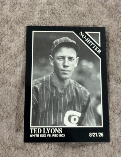1992 The Sporting News Conlon Collection #359 Ted Lyons — front