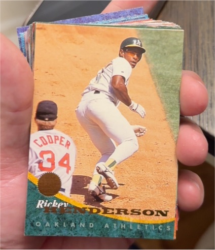 1994 Leaf #259 Rickey Henderson — front