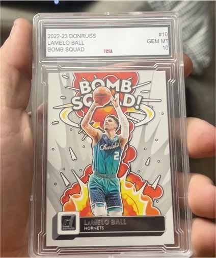 2022-23 Panini Donruss #10 LaMelo Ball Bomb Squad — front