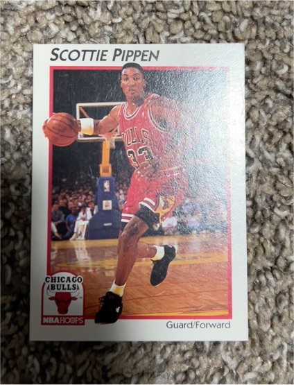 1991-92 NBA Hoops McDonald's #7 Scottie Pippen — front